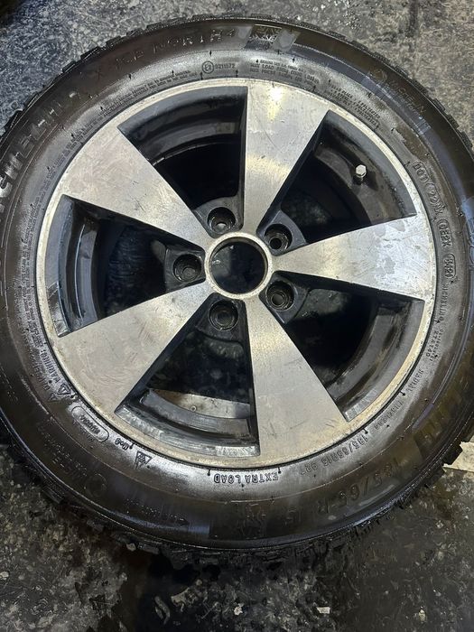 Резина с дисками