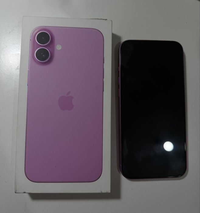 Продам IPhone 16 plus
