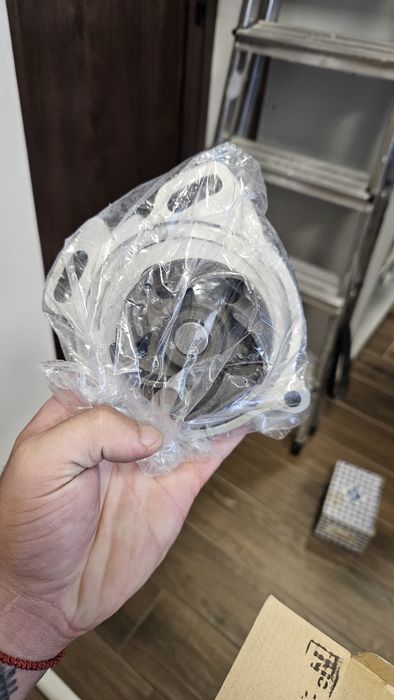 Водна помпа за  VW T4