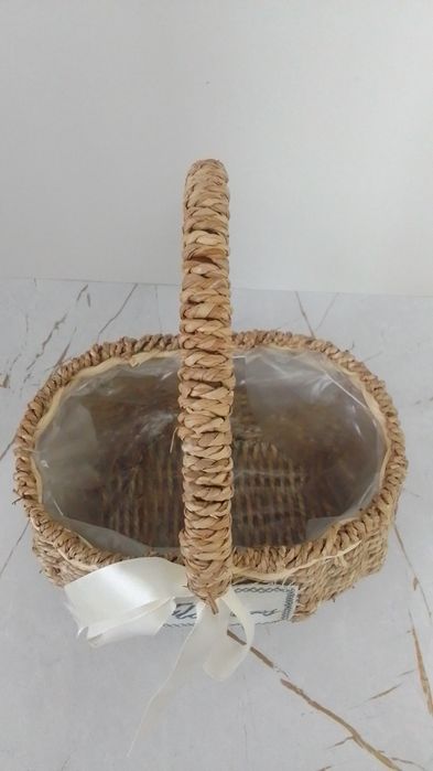 Продам корзину для цветов