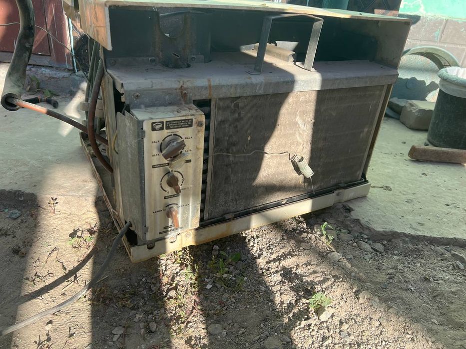 BK konditsioner va nerjaveyka bachok 30 litrli sotiladi