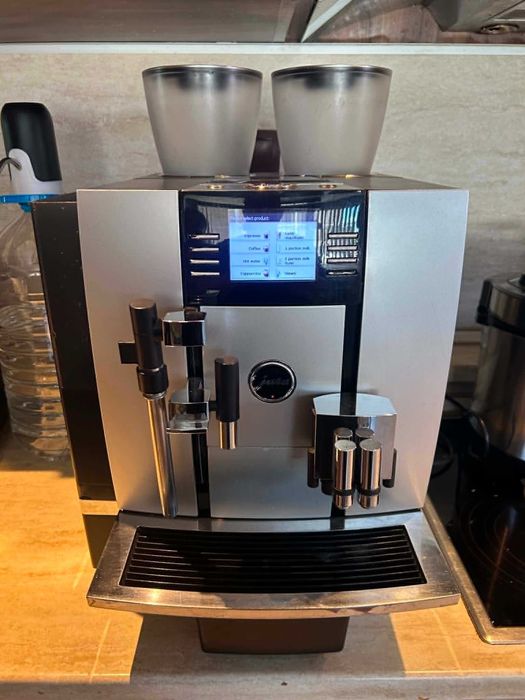 Професионална Кафе Машина  JURA GIGA X9 Professional
