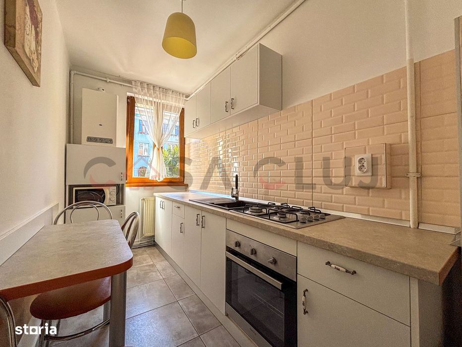 Apartament Decomandat - Etaj 1 - Bloc Izolat Termic - Strada Horea