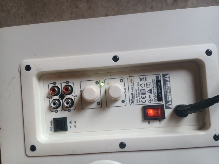 Boxa cu  subwoofer