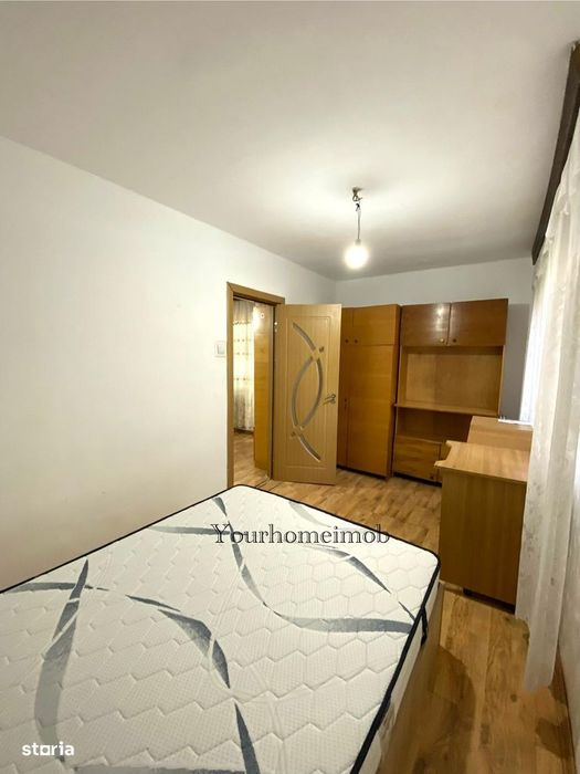 Apartament 2 camere semidecomandat, Craiovița – Zona Școala 30