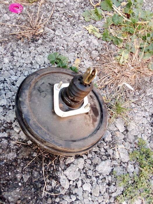 Части за Мерцедес 124