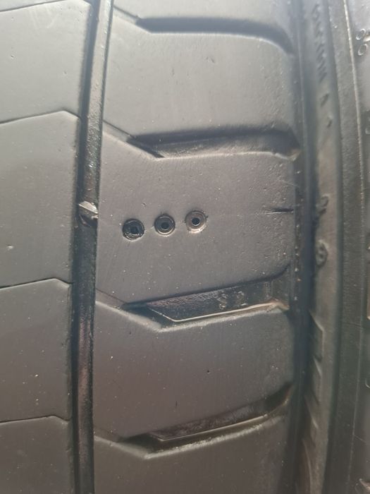 2 Летни гуми Мишелин Пилот спорт 5 225/45/17 ДОТ23 6.5мм