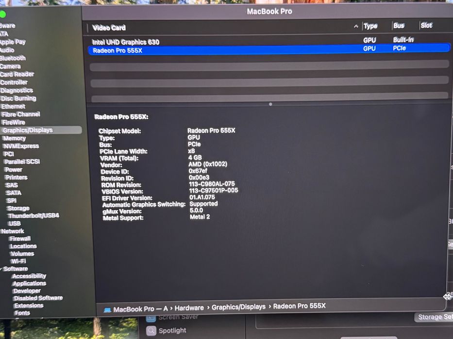 Macbook pro i7 16/256gb