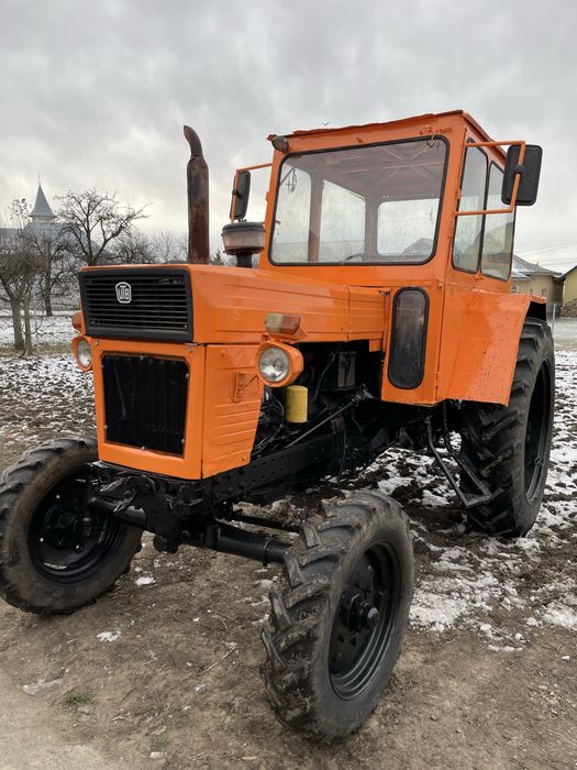 Vand tractor utb 650+ plug cu 3 cormane