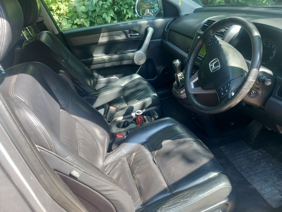 Хонда црв 3 ,2,2 дизел на части