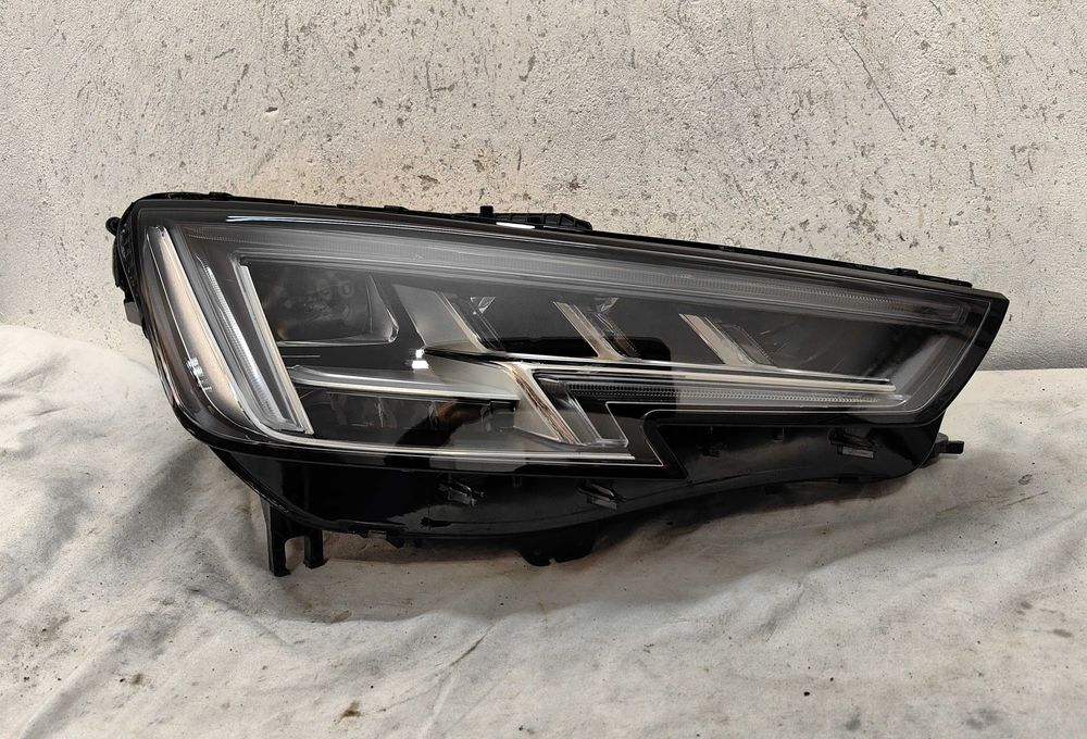 Оригинален фар Ауди А4 Б9  Audi A4 B9 Full  Led Matrix
