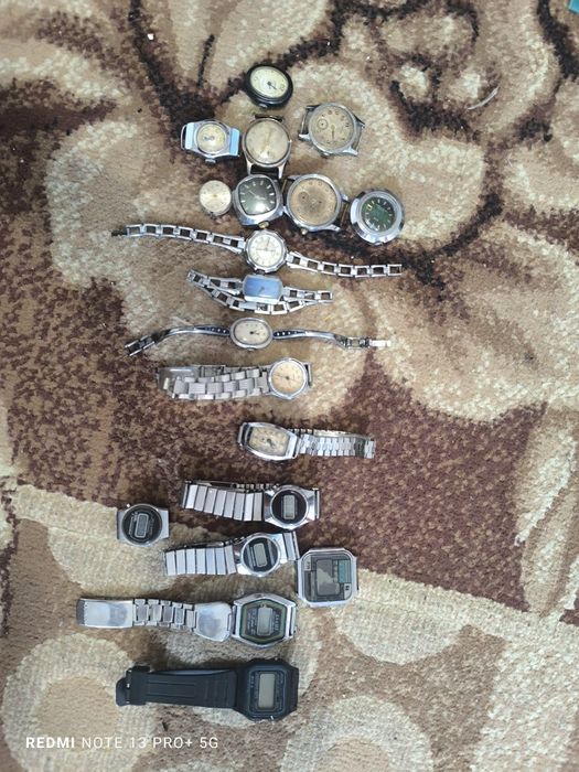 Продам часы ССР  и прочее