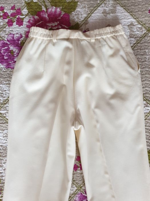 Pantaloni lana talie inalta crem