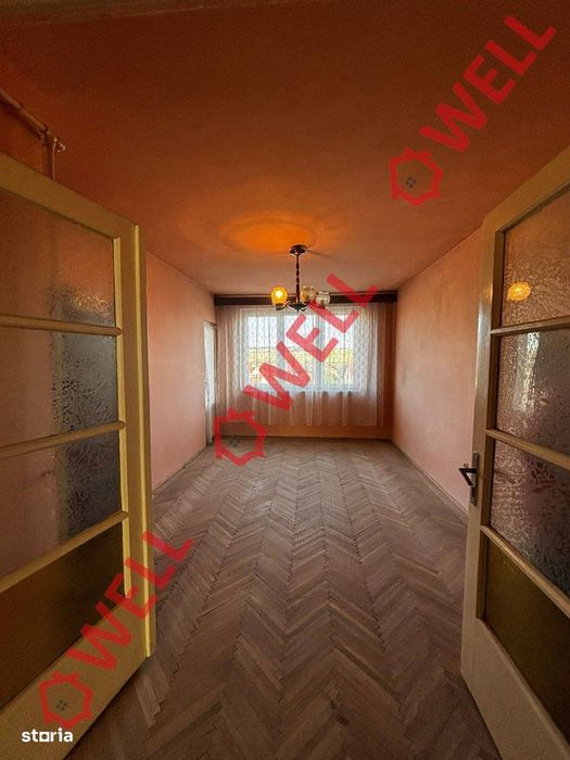 De vânzare apartament cu 3 camere ultracentral în Rupea!