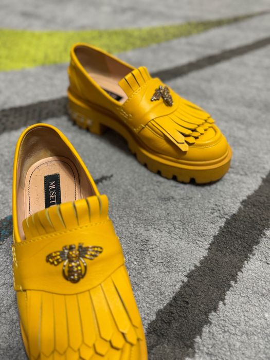 Pantofi Musette galbeni