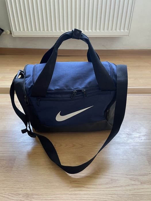 Geanta sport Nike bleumarin