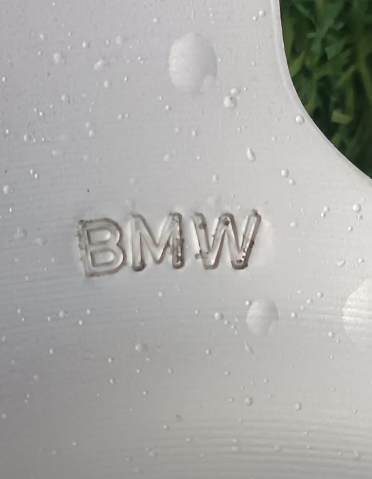 R-15. Привозной оригинал от BMW