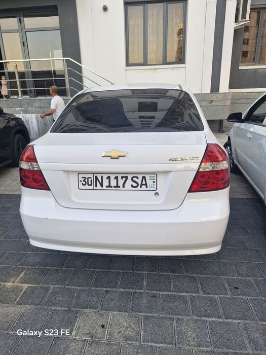 NEXIA 3 sotiladi 2lasi xam