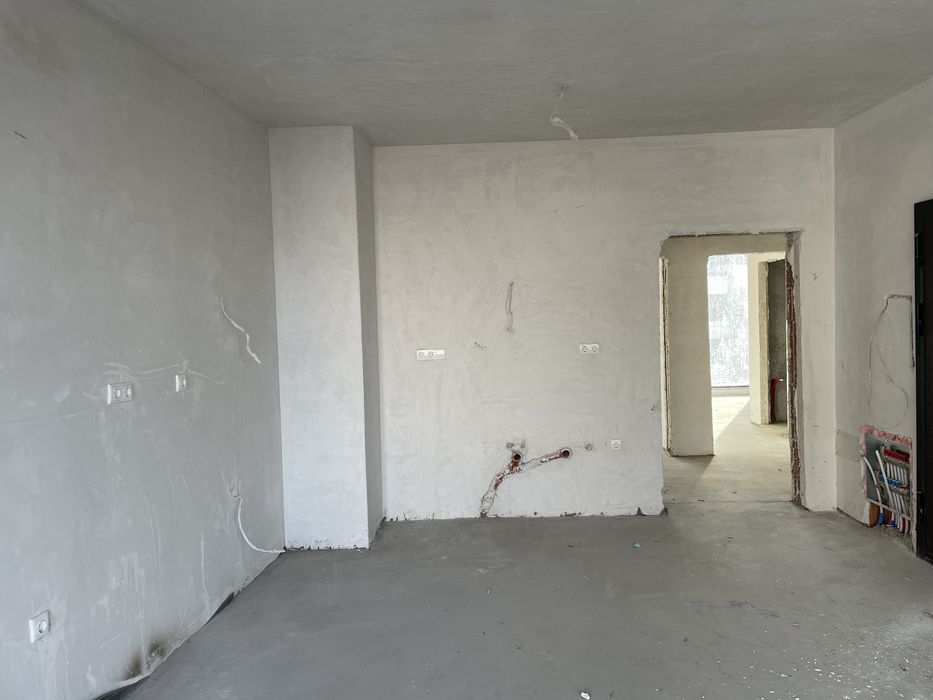 Продава се Тристаен апартамент в София, Хаджи Димитър - 102 кв.м за 1454 €/кв.м - Снимка #1