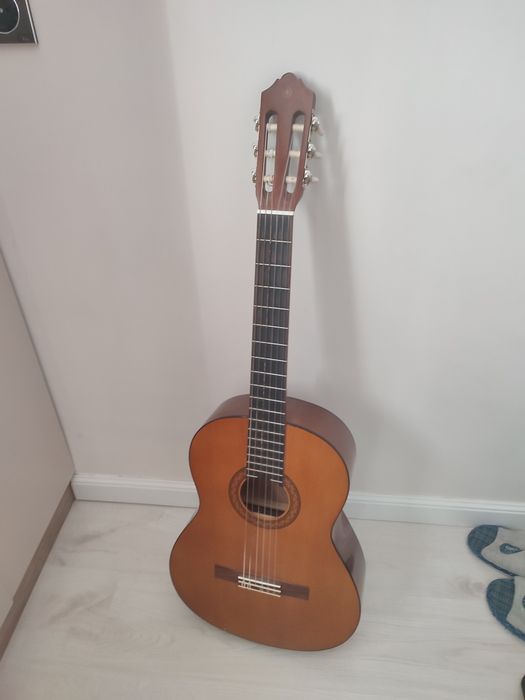 Гитара Yamaha c40