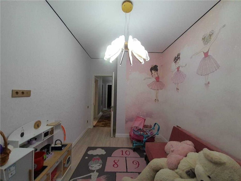 Продам 4х ком.кв, в ЖК Шарын