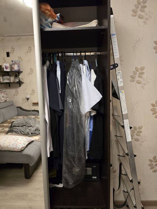 Продам шкаф купе