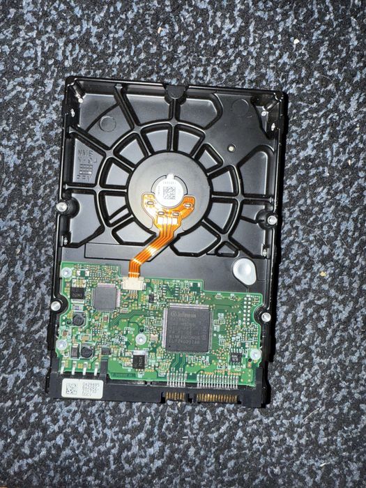 Хард диск Hitachi 160GB за части