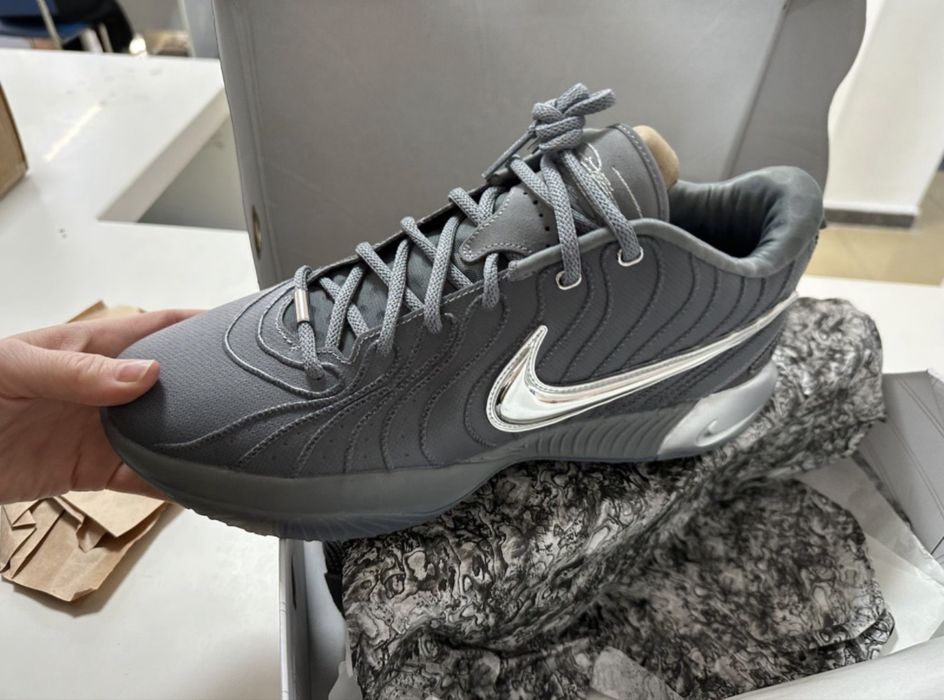 LeBron 21 cool grey 47,5 Us