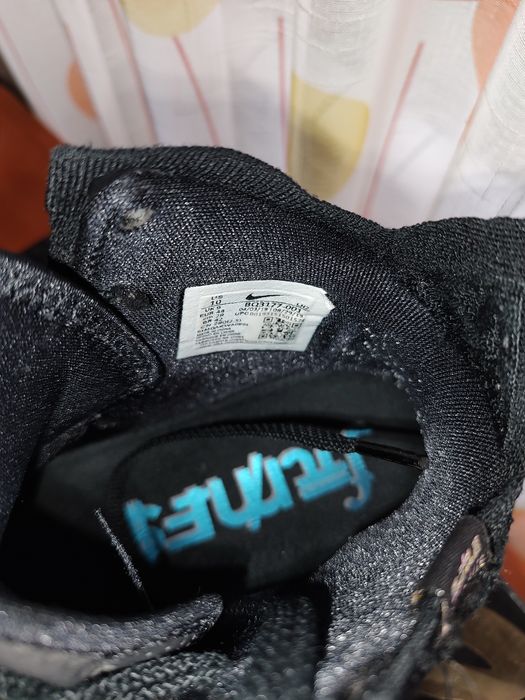 Nike Lebron XVII marimea 44