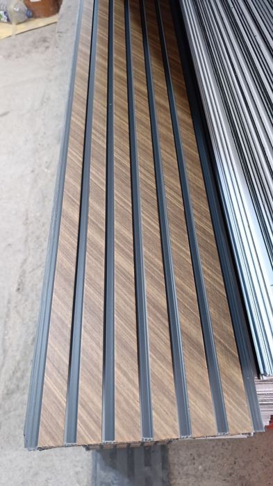 Декор пластик трид