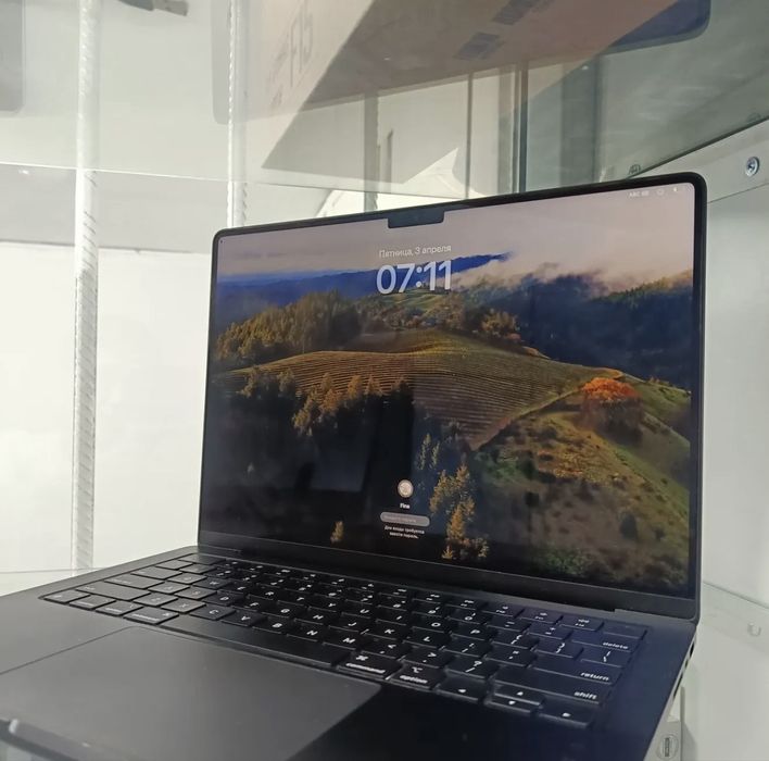 MacBook PRO 14 M3 PRO