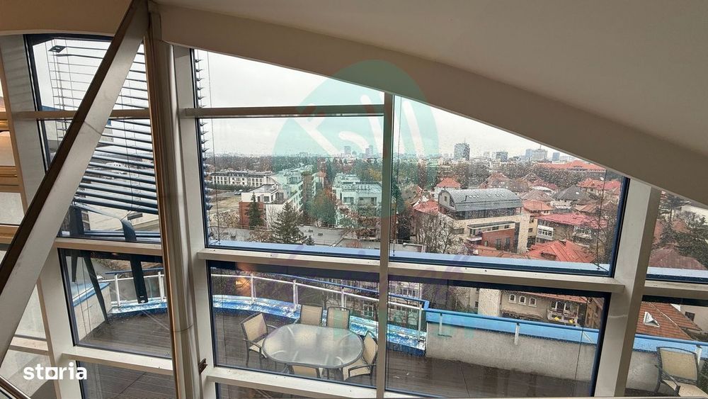 Penthouse Unic cu Terase de 100 mp
