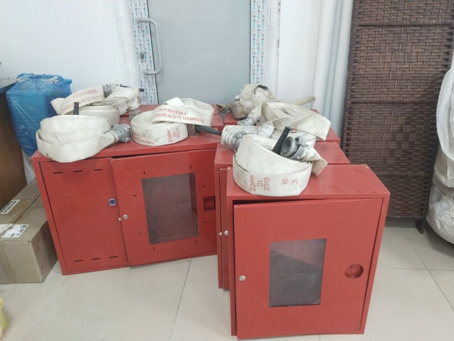 Продам пожарные шкафы с рукавами