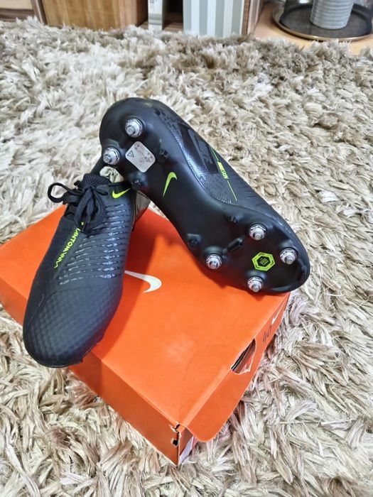 Ghete fotbal 25 de perechi disponibile