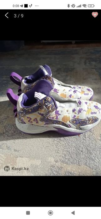 Продаются кроссовки баскетбольные.