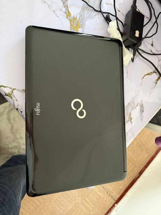 Продам Ноутбук рабочий