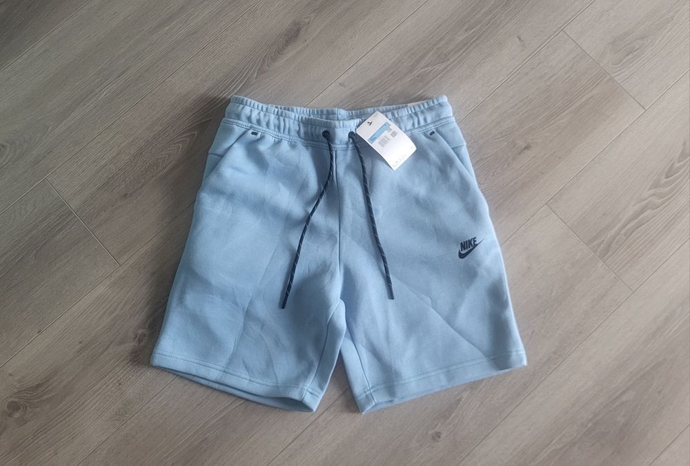 Pantaloni Nike Tech Baby Blue