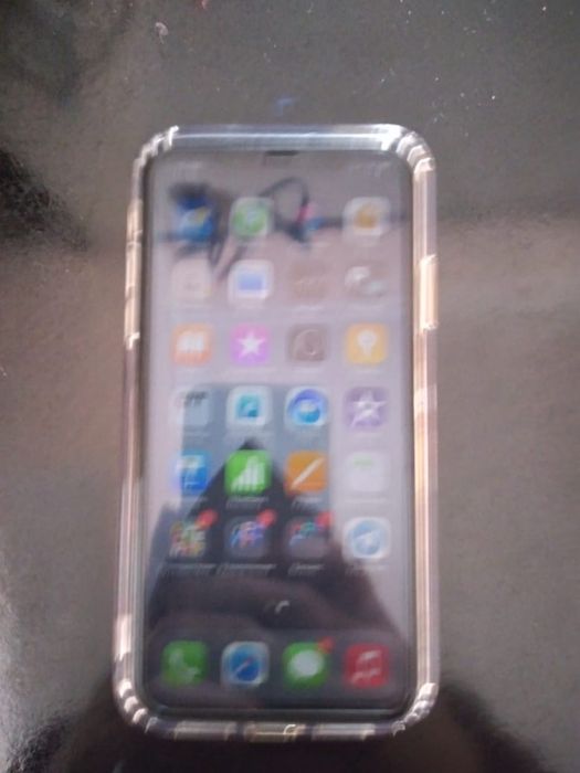 Продам Айфон 11/128