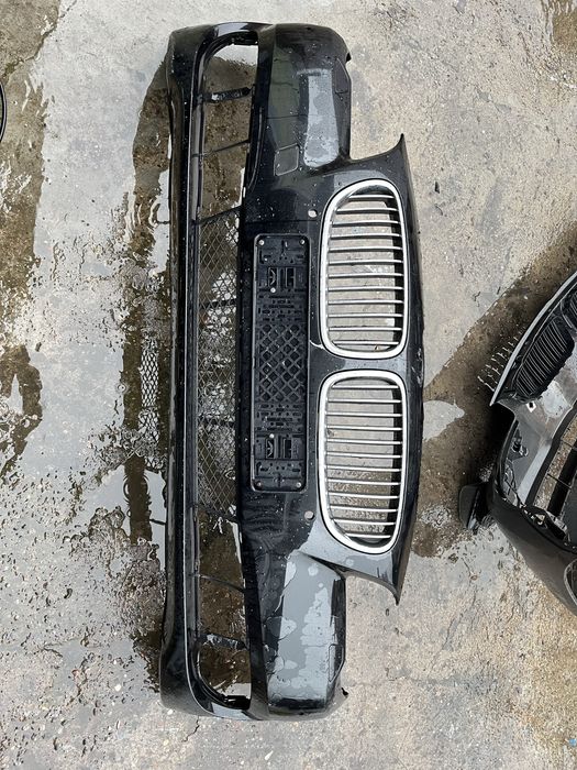 Предна броня за BMW F10