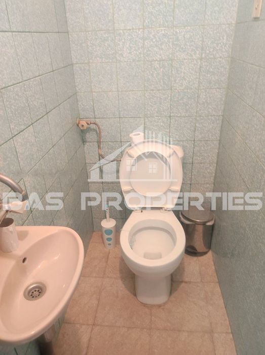 Продава се Тристаен апартамент в София, Левски Г - 83 кв.м за 2278 €/кв.м - Снимка #11