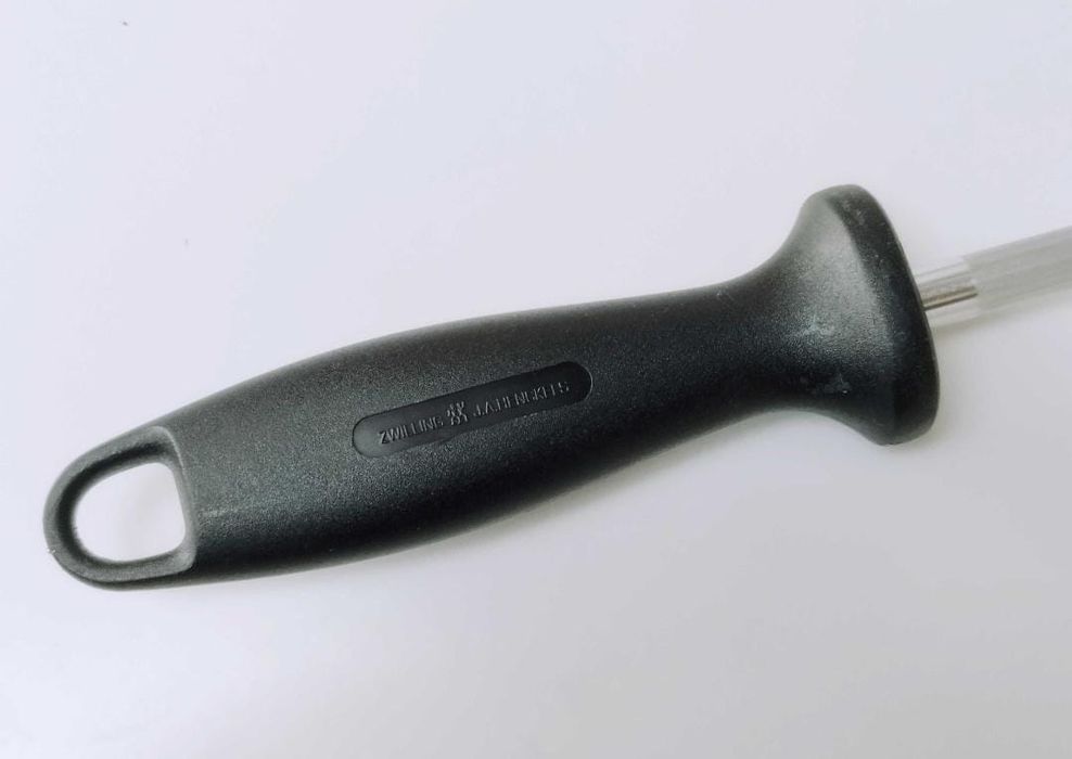 Masat Zwilling , pila de ascutit cutite