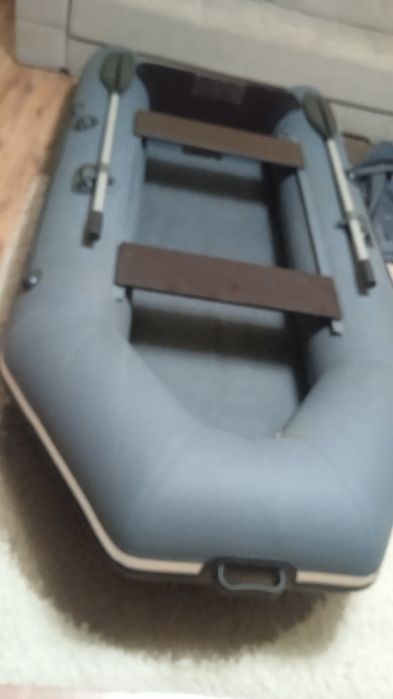 Продам лодку аква2800