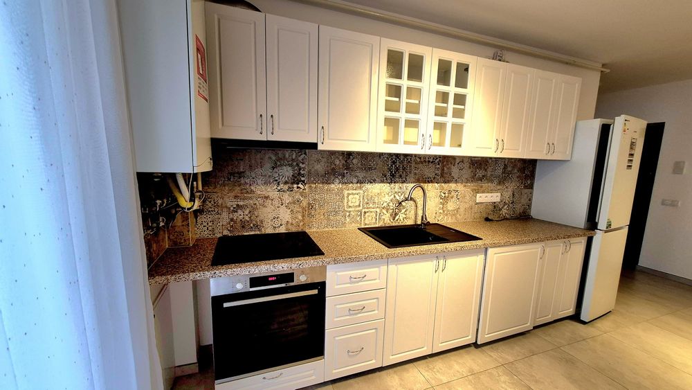 Inchiriez apartament  cu 2 camere