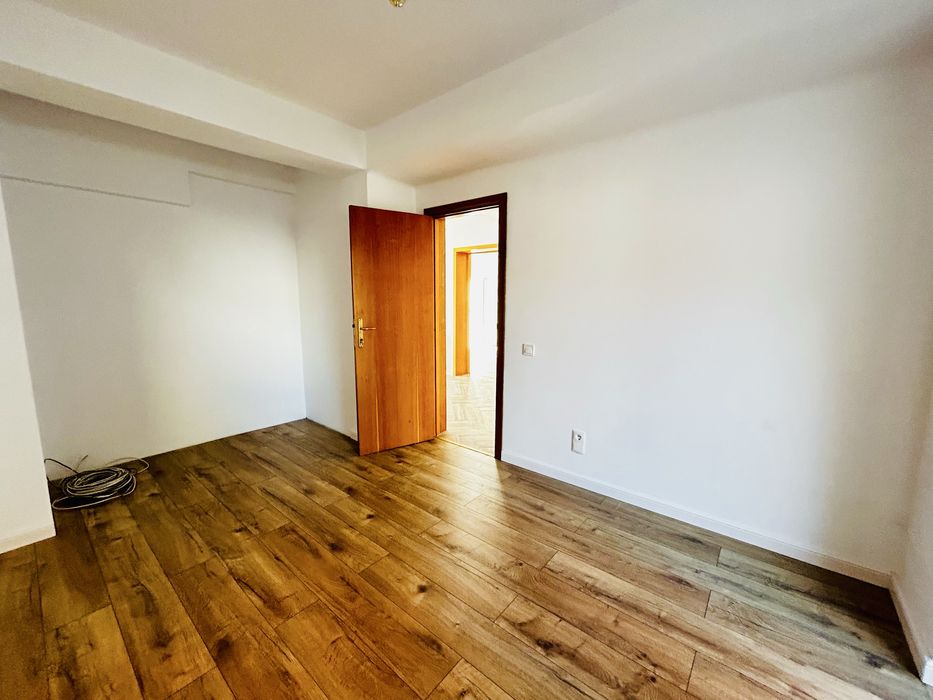 Vila de inchiriat  6 camere Ion  Mihalache Aviatorilor Arcul de Triumf