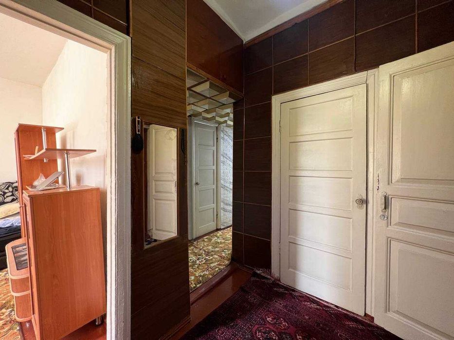 Продается квартира-высокопотолочка 2/2/4 на Ташсельмаше, Махтумкули