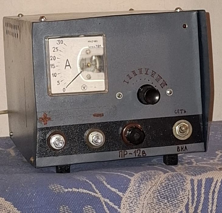 Автомобильные зарядные устройства