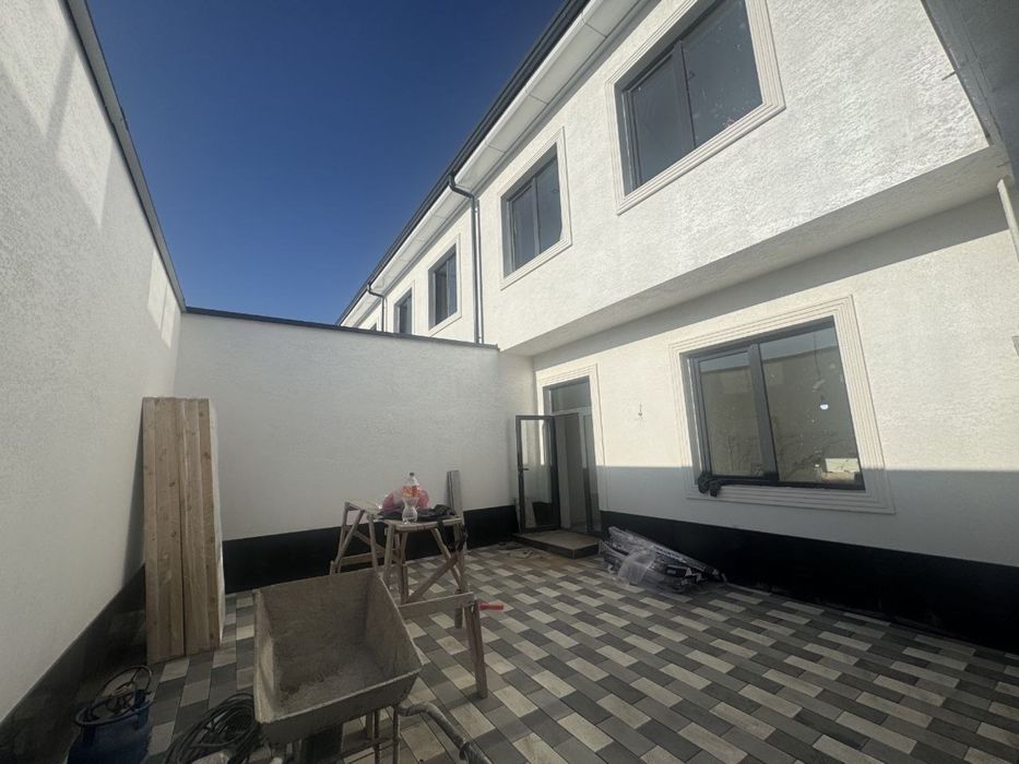 Продается Коттедж 1соту 4хонали Беруни Хонобод Сергели тумани