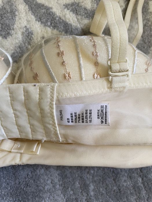 Ayollar kiyimi, bahor-yoz uchun