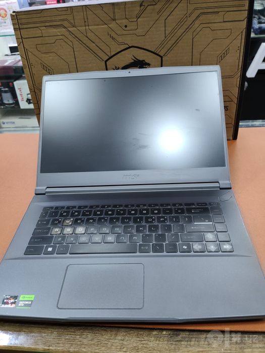 MSI Thin A15 B7UCX (B7UCX-232XKR)
