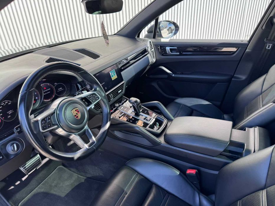 PORSCHE Cayenne 2018 — imagine 4